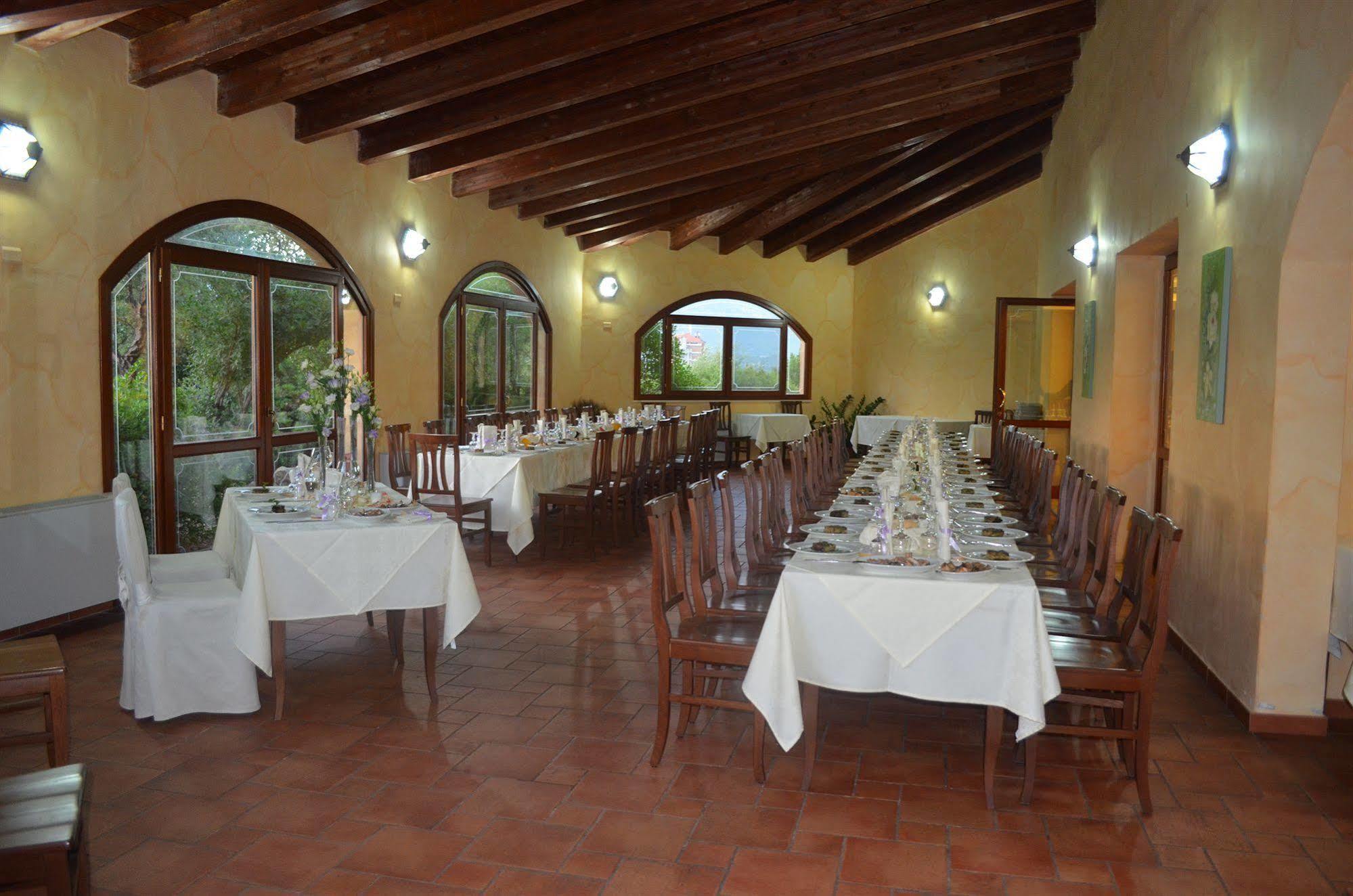 Hotel Giardino Corte Rubja Iglesias Exterior foto